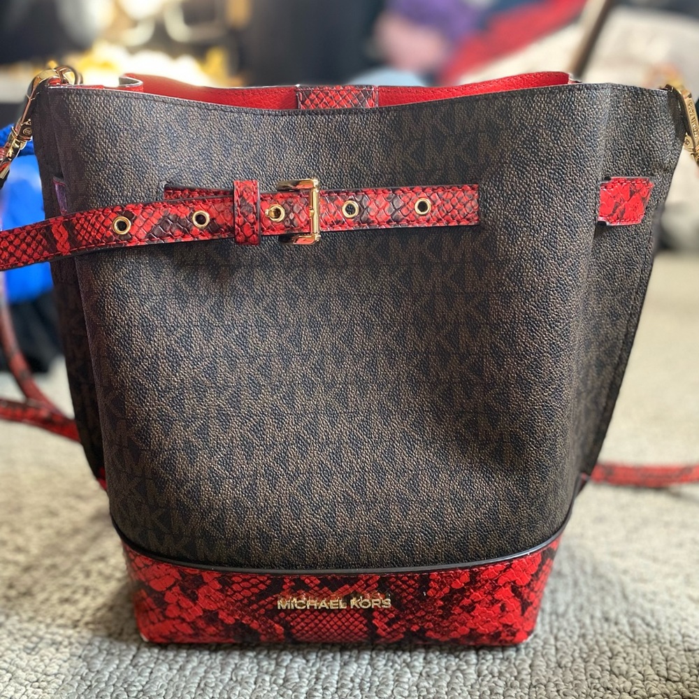 Authentic 2021 Micheal Kors handbag
